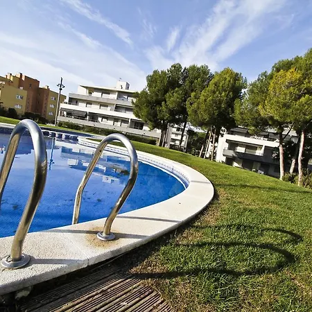 J Tramuntana Planet Costa Dorada Apartamento *